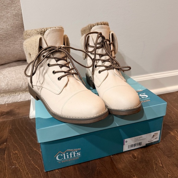 Cliffs by WHITE MOUNTAIN Shoes - Women’s cliffs boots